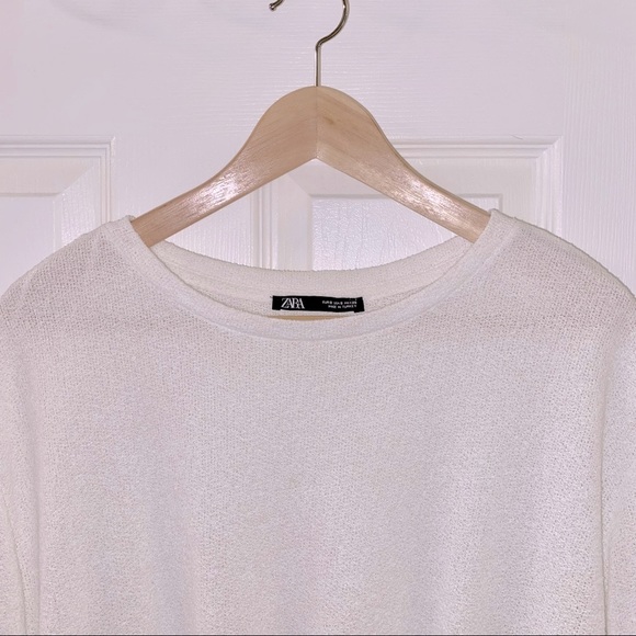❣️2/$15 ZARA Peplum White Top - Picture 3 of 9